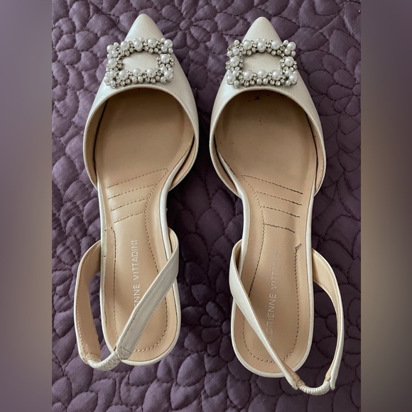 Adrienne Vittadini Champagne Slingback Heels w/ Pearl Embellishment - Picture 2 of 6
